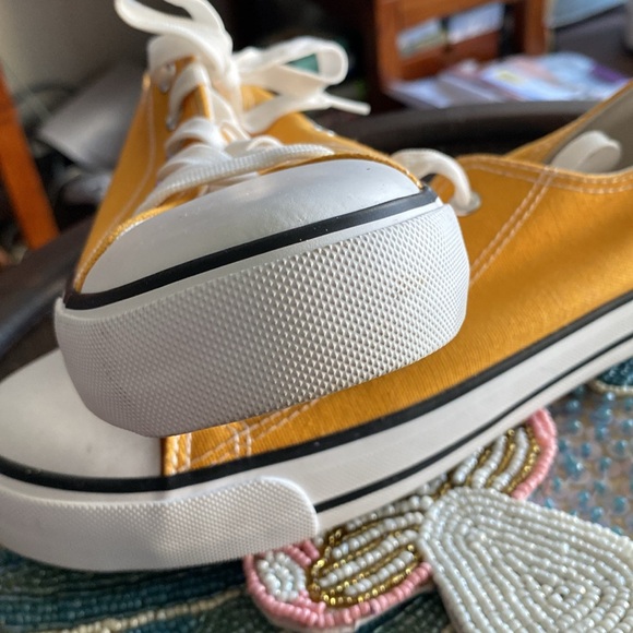 Bright yellow Canvas Sneakers with White Laces - Picture 5 of 5